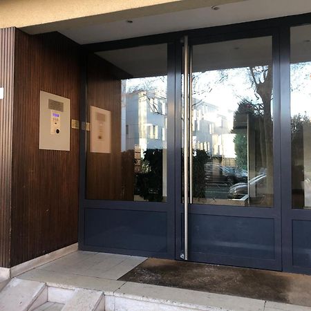 Fifa-Lodge & Breakfast Лион Экстерьер фото